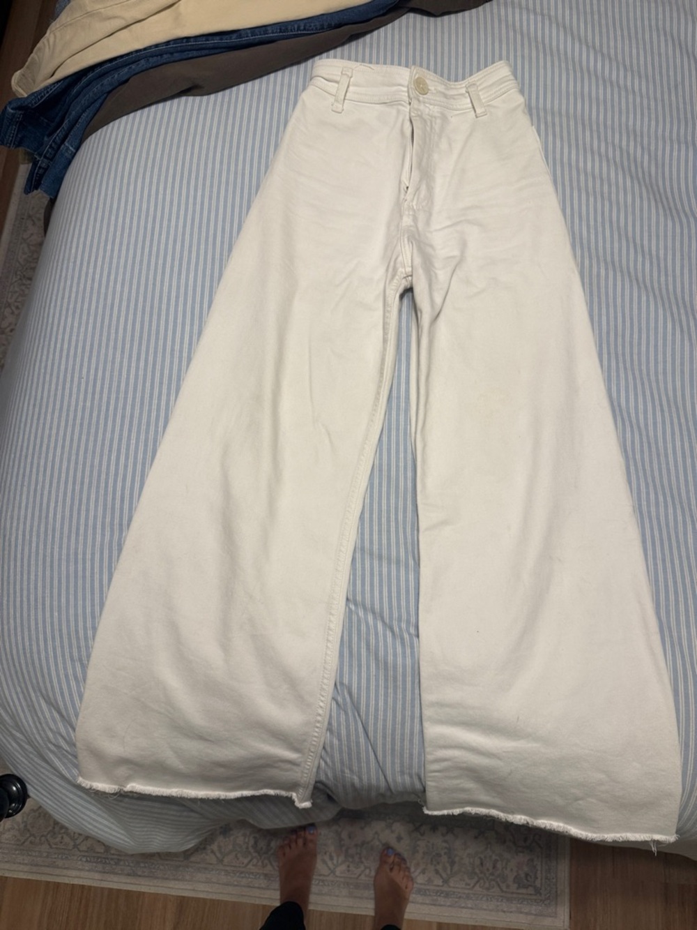 Zara White High-Rise Wide Leg Jeans